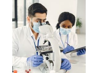 buy-laboratory-microscopes-in-india-magnus-small-0