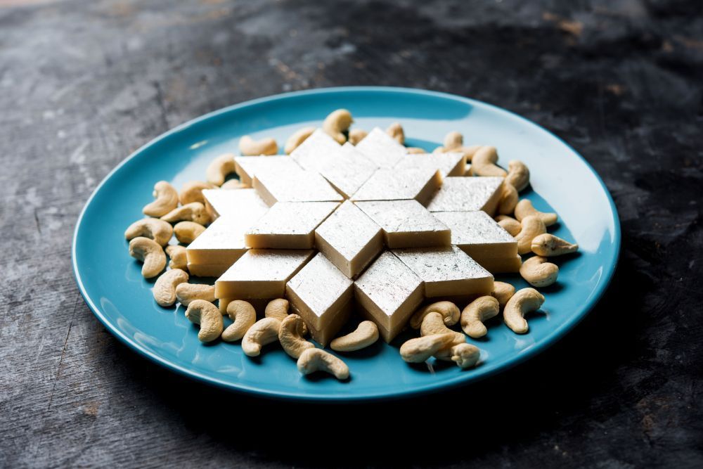 healthy-sugar-free-kaju-katli-fresh-tasty-diabetic-friendly-big-0