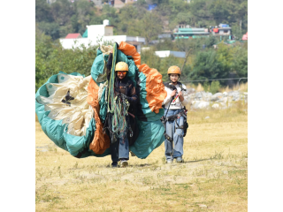 paragliding-in-manali-herculean-himalayas-small-0