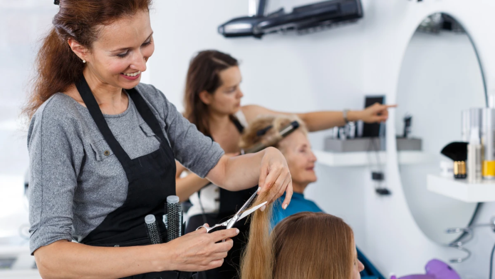 essential-skills-you-gain-from-a-professional-hairdressing-course-big-0