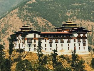 best-bhutan-tour-package-from-surat-small-1