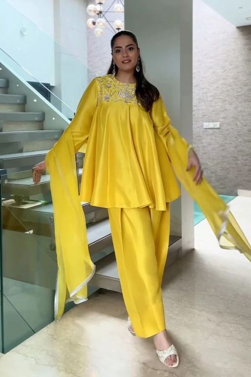 designer-suit-set-big-4