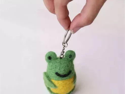 explore-stylish-and-cute-bag-charms-dog-online