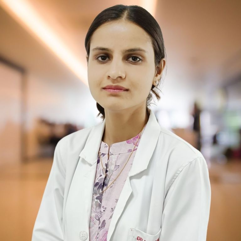 dr-apoorva-tak-gynaecologist-oncosurgeon-in-jaipur-big-0