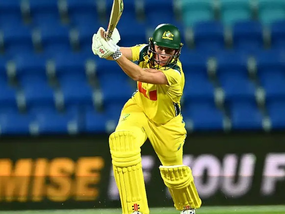 mooney-king-guide-australia-to-easy-win