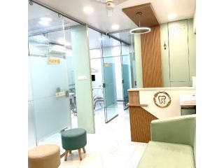arc-pacific-interiors-office-interior-designers-delhi-ncr-small-0
