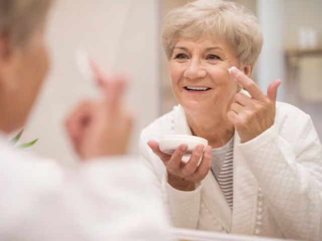 anti-aging-treatments-in-ashok-vihar-by-svastam-wellness-clinic