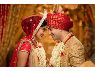 love-marriage-prediction-can-it-reveal-your-future-small-0