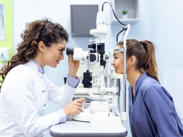 best-eye-hospital-in-gandhinagar-advanced-hospital