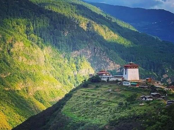 bhutan-package-tour-from-nashik-big-1