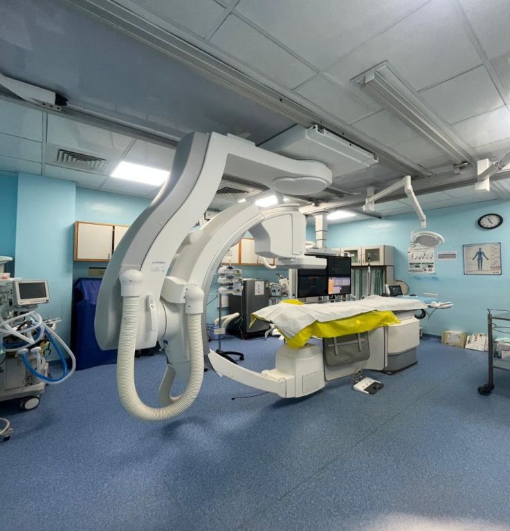 dr-ravindran-endovascular-ir-specialist-big-4