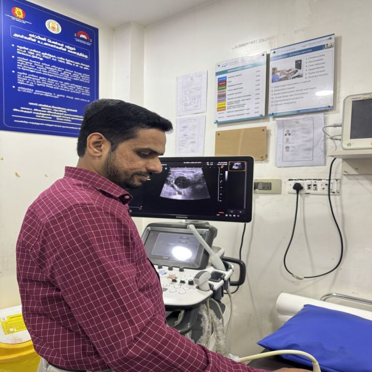 dr-ravindran-endovascular-ir-specialist-big-2