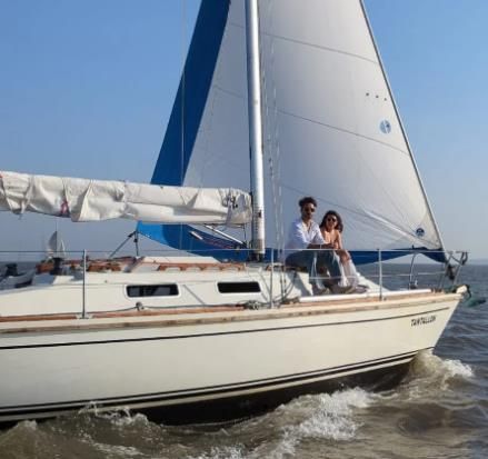 premium-yacht-for-hire-in-mumbai-book-today-big-0