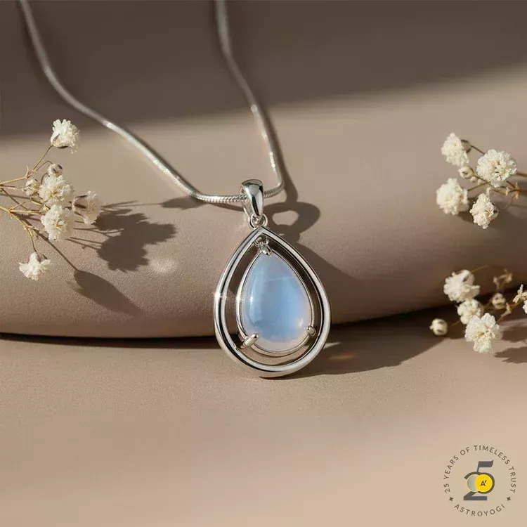 buy-moonstone-pendant-online-original-elegant-designs-big-0