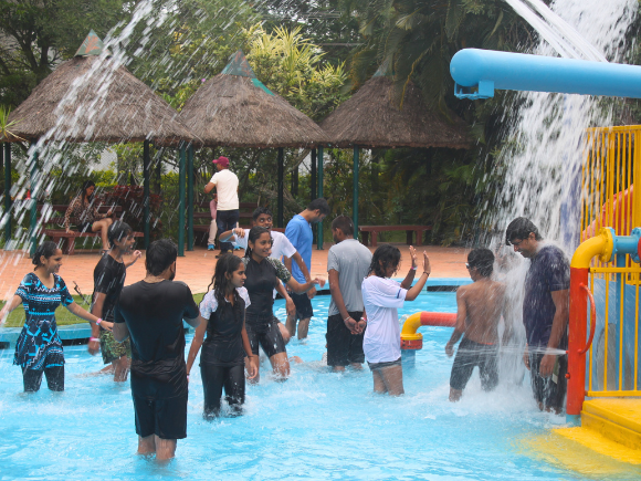 best-resort-in-bangalore-for-weekend-stay-club-cabana