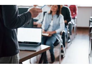 premier-montessori-teacher-training-in-kolkata-for-educators-small-0
