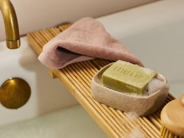 bath-soaps-bathing-soaps-for-a-fresh-feel-this-season