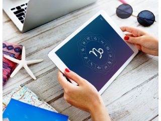 talk-to-astrologer-live-with-online-chat-service-small-0