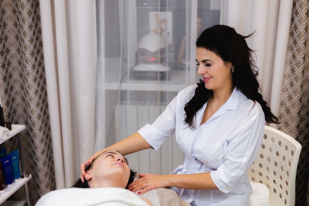 why-a-spa-parlour-in-kolkata-is-essential-for-self-care-big-0