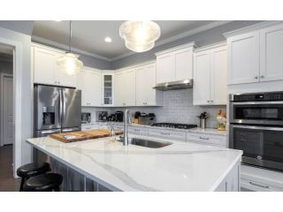 modular-designing-for-modern-steel-kitchen-amedeo-modular-small-0