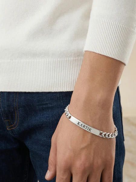 level-up-your-style-with-a-mens-silver-chain-bracelet-big-0