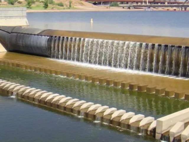 rubber-dams-revolutionizing-water-flow-management