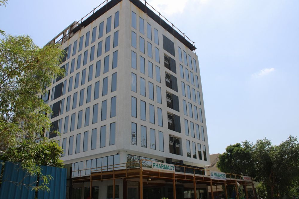 advanced-multispeciality-hospital-in-gandhinagar-big-0
