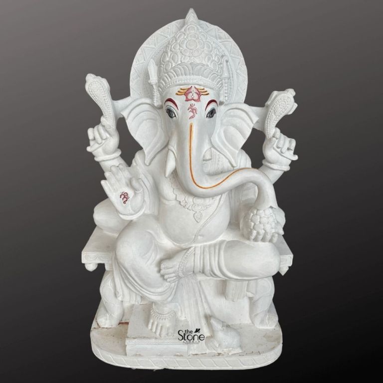 beautiful-ganapati-murti-for-spiritual-decor-big-0