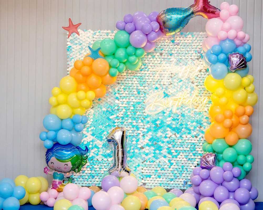 first-birthday-decoration-at-home-creative-themes
