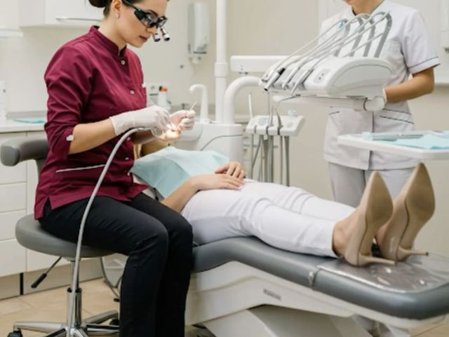 book-your-cosmetic-dentistry-consultation-dr-manish-shah
