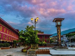 bhutan-sightseeing-tour-from-surat-small-4