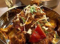 elegant-luxury-dining-experience-at-one-of-the-best-restaurants