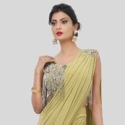 designer-clothes-showroom-in-mumbai-big-0