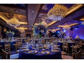 find-the-perfect-business-meeting-venues-small-0