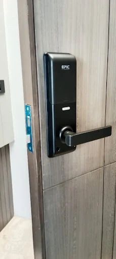 buy-the-best-digital-door-lock-at-jal-digital-system-big-0