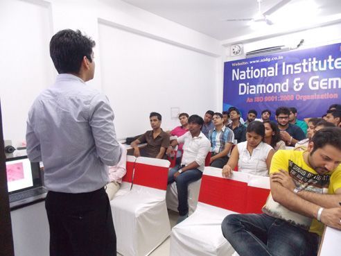 gemology-course-in-sarahan-enroll-today