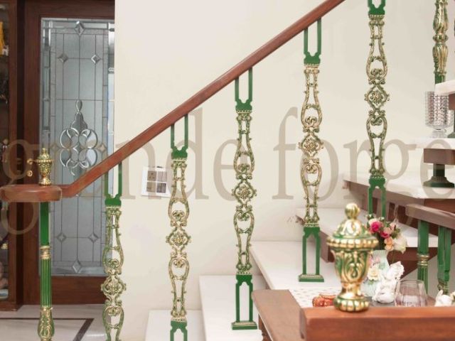 cast-iron-railing-timeless-strength-elegant-design