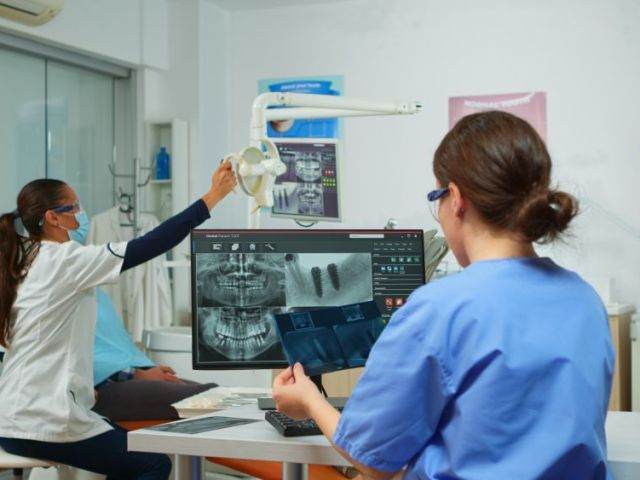 dental-implants-in-trivandrum-for-strong-teeth