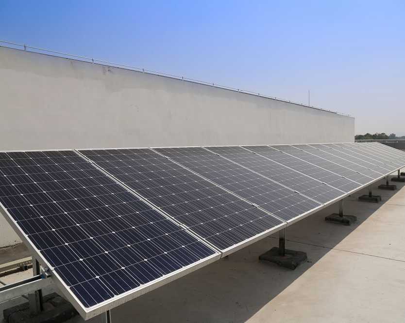 save-electricity-bills-with-residential-solar-panels