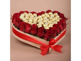 order-delicious-creative-chocolate-bouquets-online-small-0