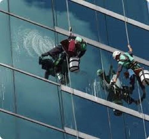 building-glass-cleaning-services-noida-big-0
