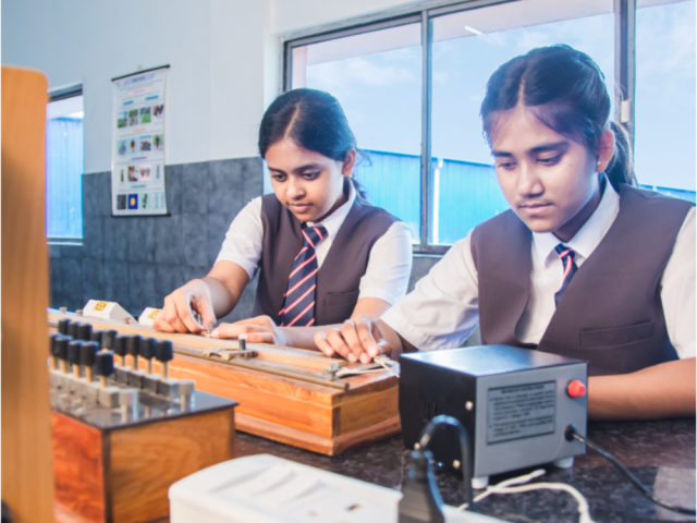 secure-your-seat-sis-howrah-boarding-admission-2026