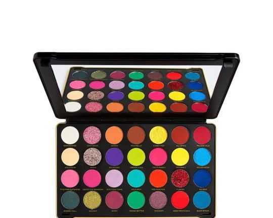 makeup-revolution-london-x-patricia-bright-eyeshadow-palette