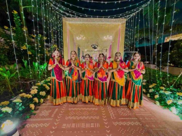 hire-kalbeliya-dancer-and-artist-in-uae-for-events