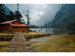 arunachal-pradesh-package-tour-from-surat-small-1
