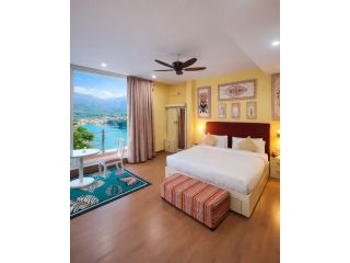 best-rishikesh-hotel-near-ganga-the-neeraj-luxury-hotels-small-0