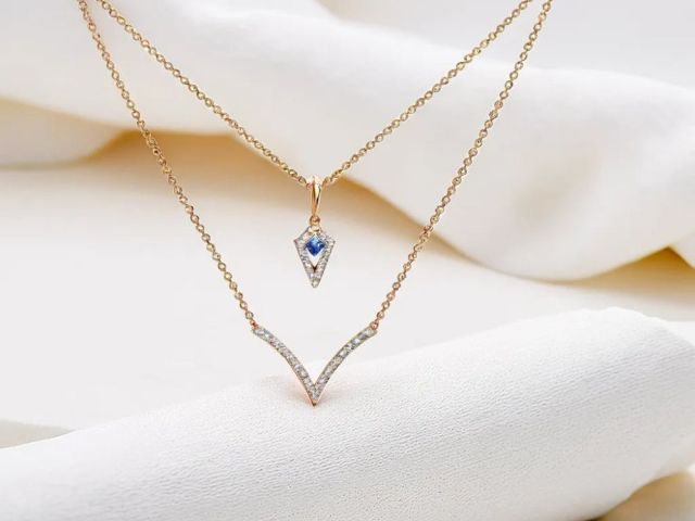 shop-lab-grown-diamond-pendant-online-for-women