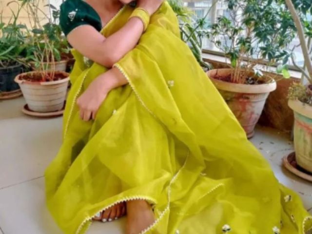 shop-designer-wedding-sarees-for-women-online-at-geroo-jaipur