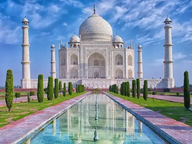 plan-a-perfect-delhi-to-agra-tour-by-car-with-ease