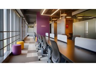 office-spaces-in-ahmedabad-that-fit-your-work-style-small-0